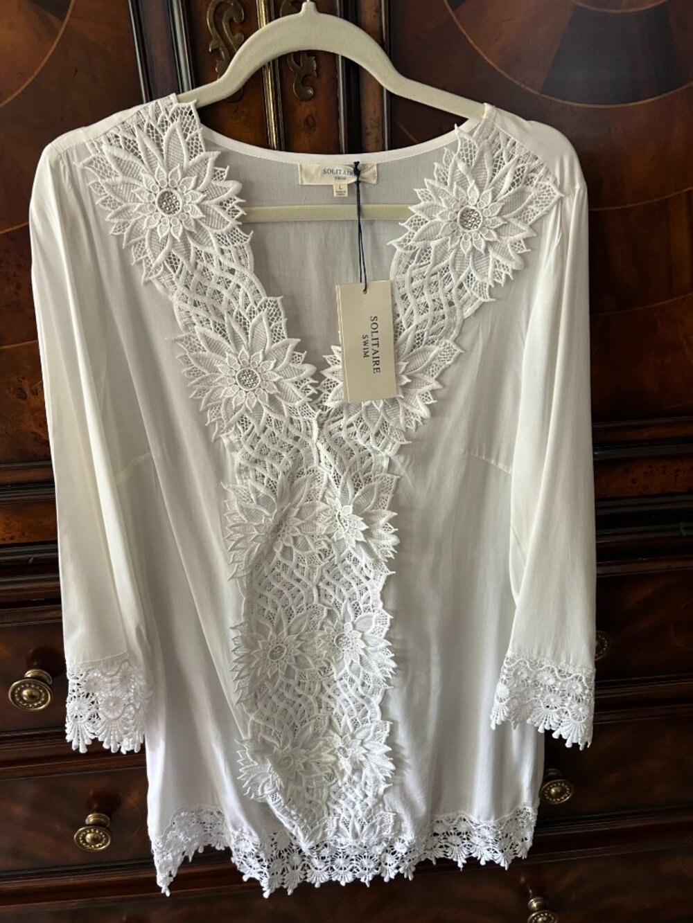 Solitaire Swim white crochet lace tunic